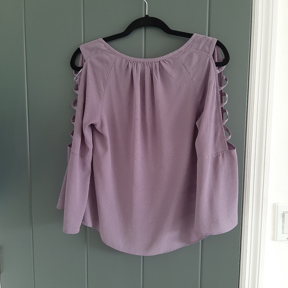 Jennifer Lopez Tops - Shirt